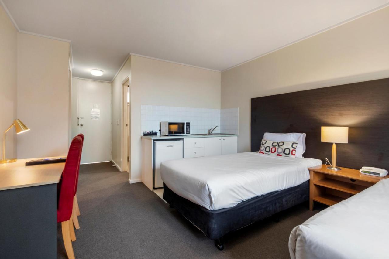 Knox International Hotel And Apartments Wantirna Экстерьер фото