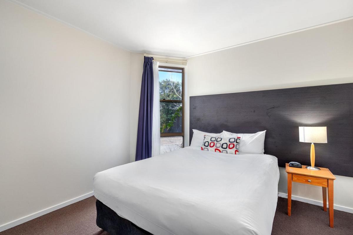 Knox International Hotel And Apartments Wantirna Экстерьер фото